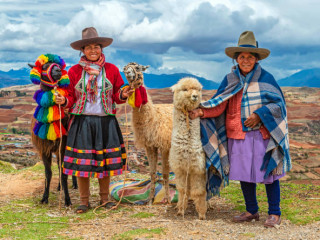 From Cuzco towards Puno - A journey through the Peruvian Highlands