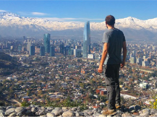 Arrival in Santiago de Chile: A city surrounded by the Andes